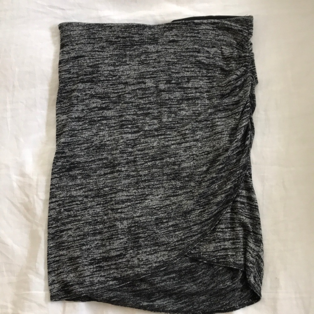 Aritzia Wilfred Free skirt grey sz. Medium